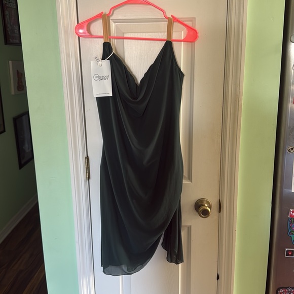 Dance & Sway Green Rumba Spaghetti Straps Latin Dance Performance Dress Size 2X - Picture 3 of 9